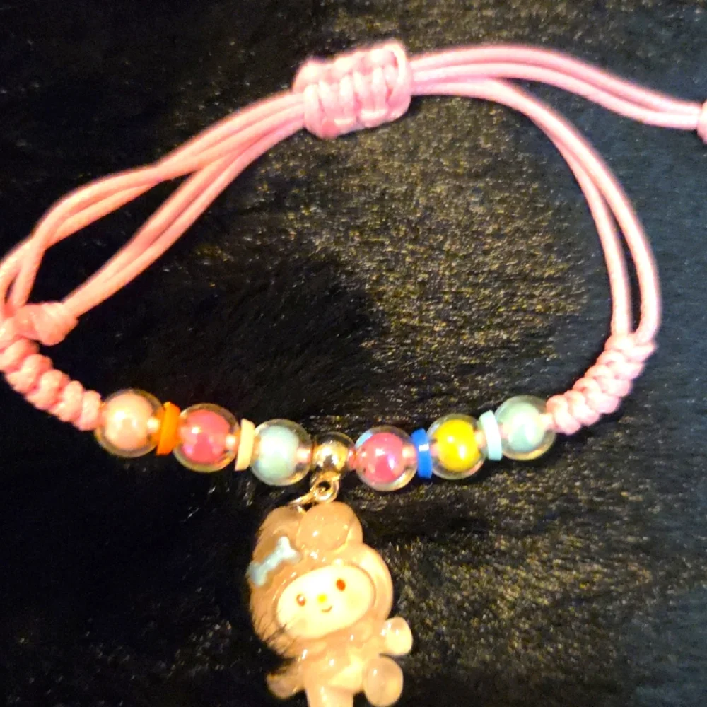 Hello Kitty's Friend Pink Beaded Bracelet with Cute Charm NWOT